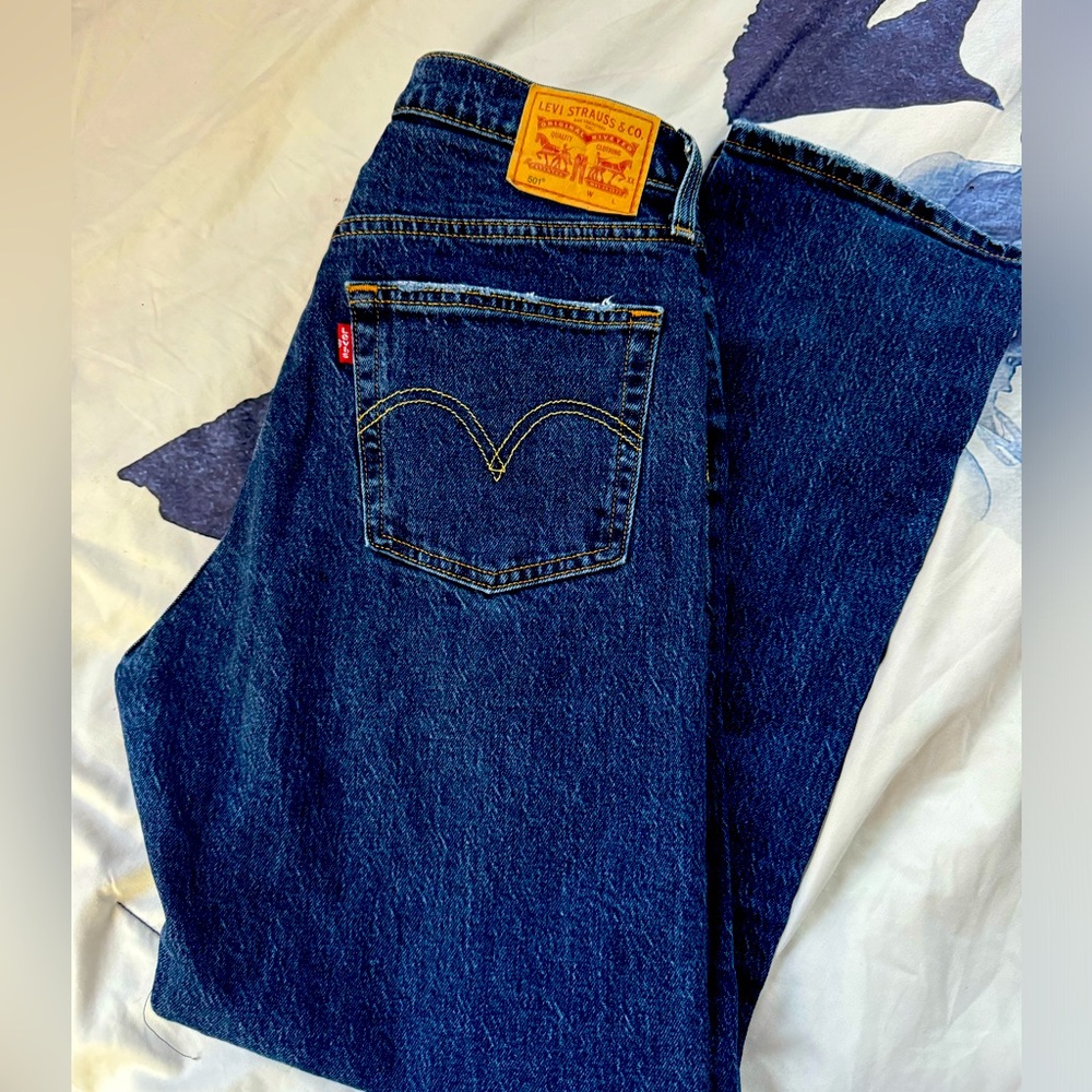 Just worn 2 times Levi’s501  high waisted
